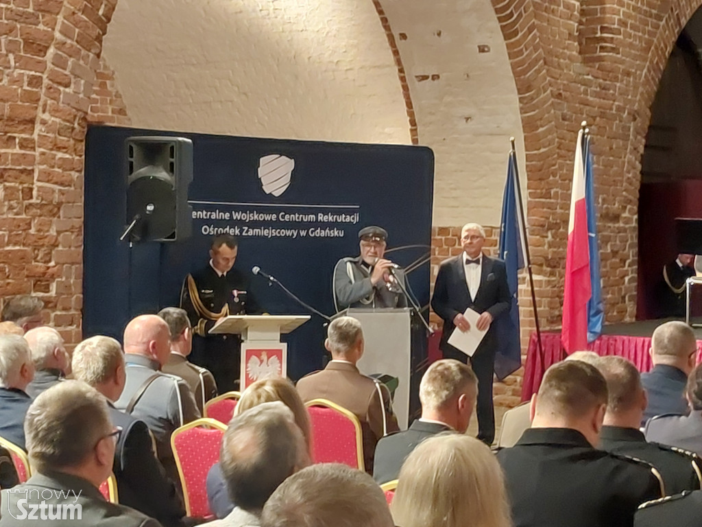 80-lecie Administracji Wojskowej i Święto Terenowych Organów Wykonawczych MON w murach zamku