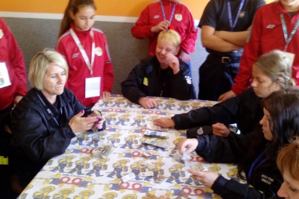 Mieszkańcy niosą pomoc