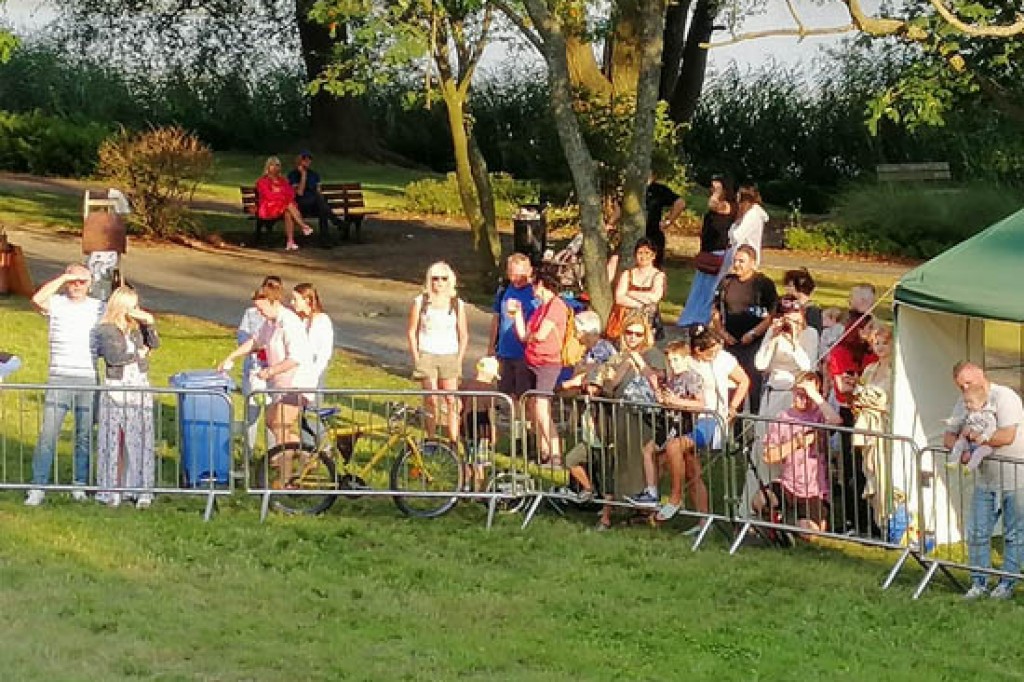 XII Turniej Rycerski za nami






Mieszkańcy oraz turyści znów mogli bliżej poznać zwyczaje, oraz walki rycerskie.

08.08.2021







 
 
 
 
 
 
 
 
 
 
 
 
 
 
 
 
 
 
 
 
 
 
 





   
    
        NASTĘ