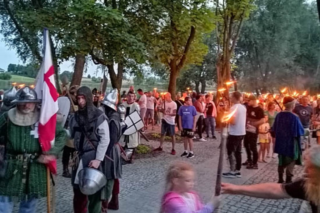 XII Turniej Rycerski za nami






Mieszkańcy oraz turyści znów mogli bliżej poznać zwyczaje, oraz walki rycerskie.

08.08.2021







 
 
 
 
 
 
 
 
 
 
 
 
 
 
 
 
 
 
 
 
 
 
 





   
    
        NASTĘ