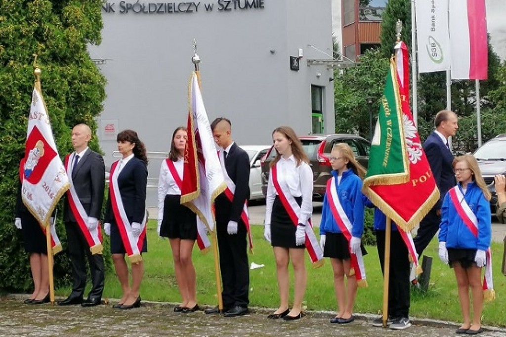 82 rocznica wybuchu II wojny światowej






Mieszkańcy Sztumu oddali cześć bohaterskim żołnierzom września. 
01.09.2021







 
 
 
 
 
 
 
 
 
 
 
 
 
 
 
 



   
    
        NASTĘPNA >


  


  W 82 rocznic