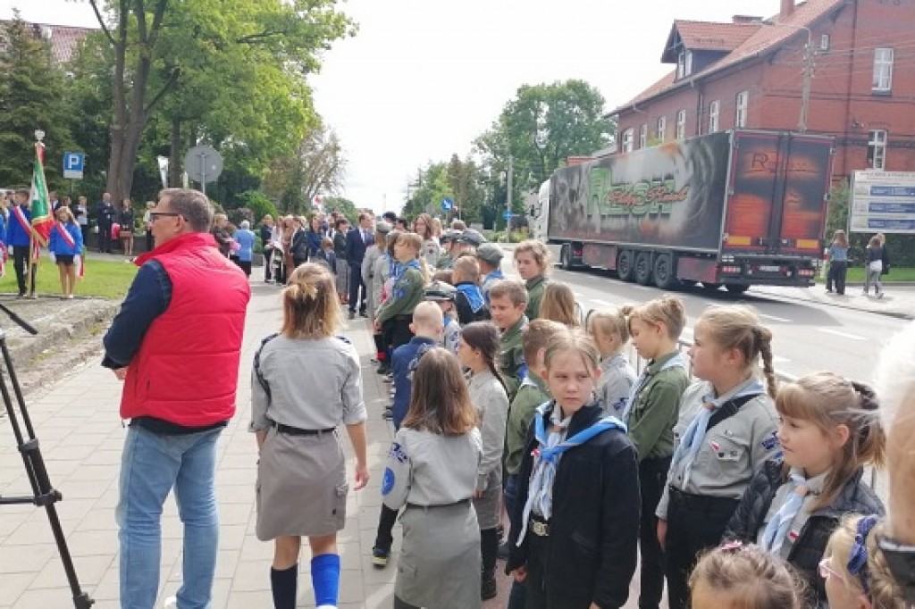 82 rocznica wybuchu II wojny światowej






Mieszkańcy Sztumu oddali cześć bohaterskim żołnierzom września. 
01.09.2021







 
 
 
 
 
 
 
 
 
 
 
 
 
 
 
 



   
    
        NASTĘPNA >


  


  W 82 rocznic