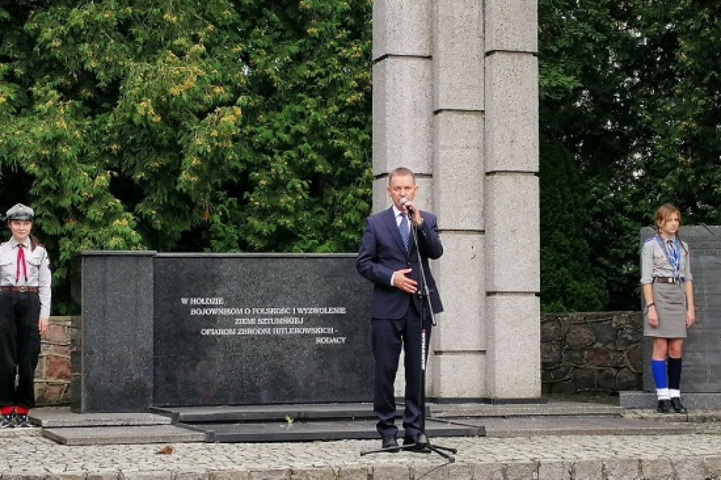 82 rocznica wybuchu II wojny światowej






Mieszkańcy Sztumu oddali cześć bohaterskim żołnierzom września. 
01.09.2021







 
 
 
 
 
 
 
 
 
 
 
 
 
 
 
 



   
    
        NASTĘPNA >


  


  W 82 rocznic