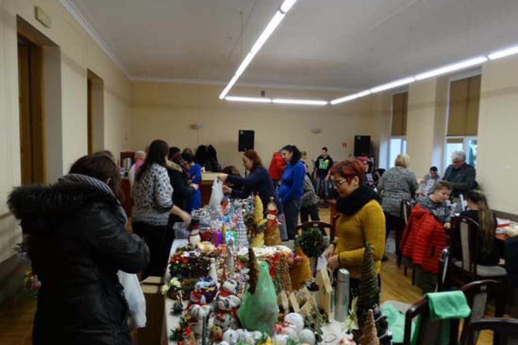 Kiermasz świąteczny.