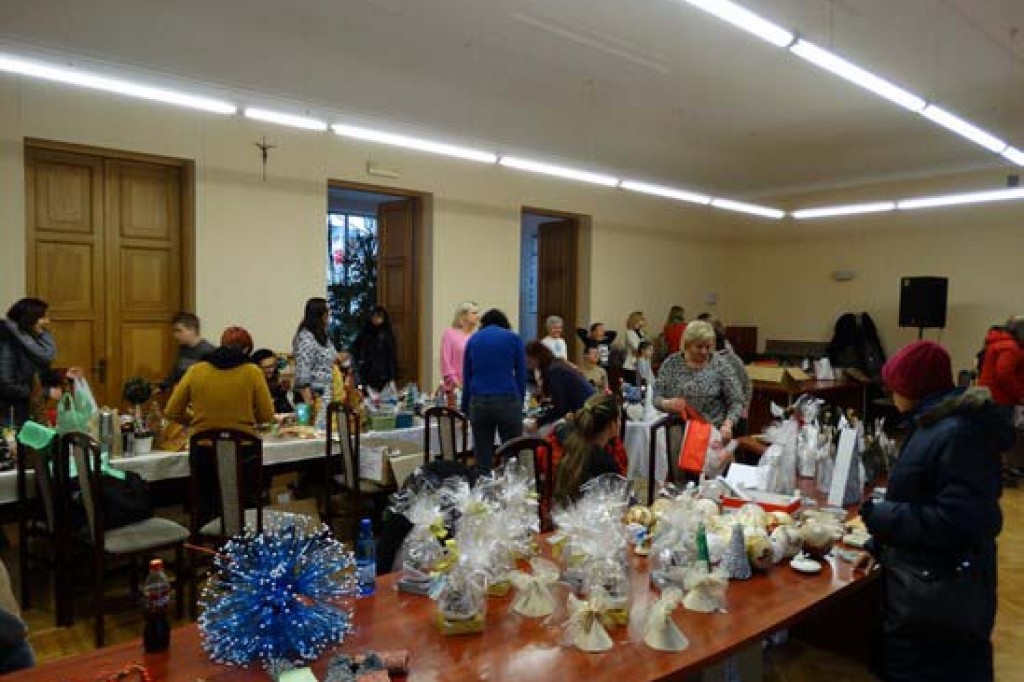 Kiermasz świąteczny.