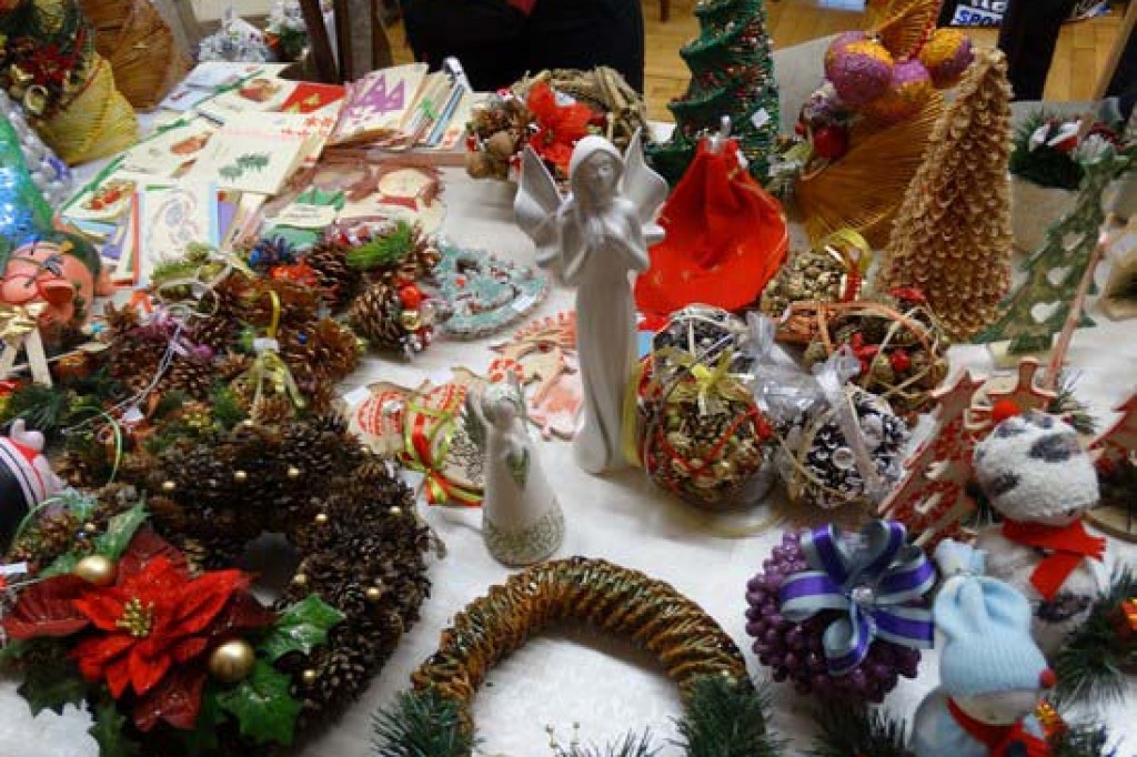 Kiermasz świąteczny.