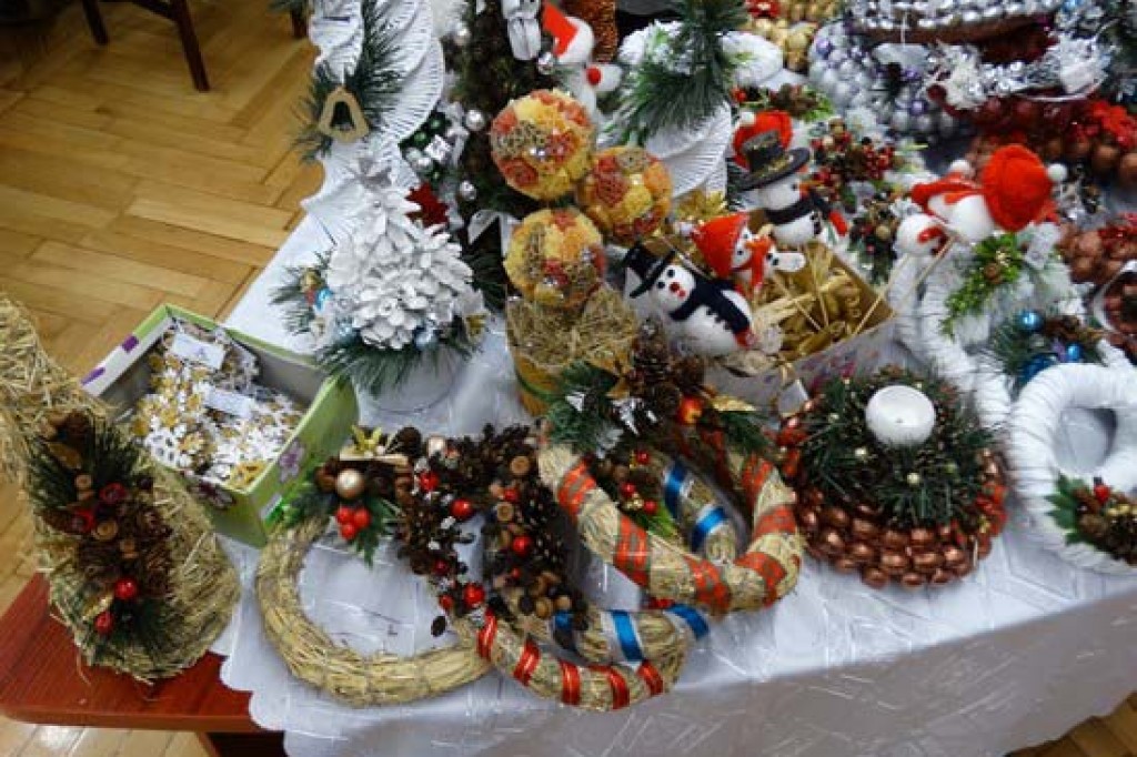 Kiermasz świąteczny.