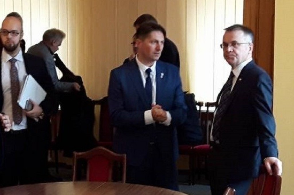 Ujawniamy manipulację!