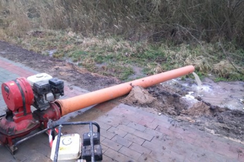 Kolejne problemy z nowym bulwarem.