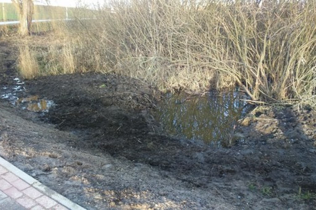 Kolejne problemy z nowym bulwarem.