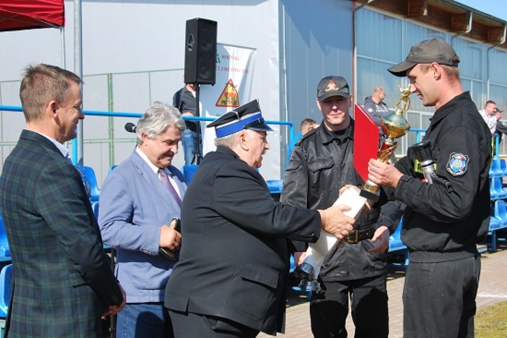 Powiatowe zawody strażaków ochotników