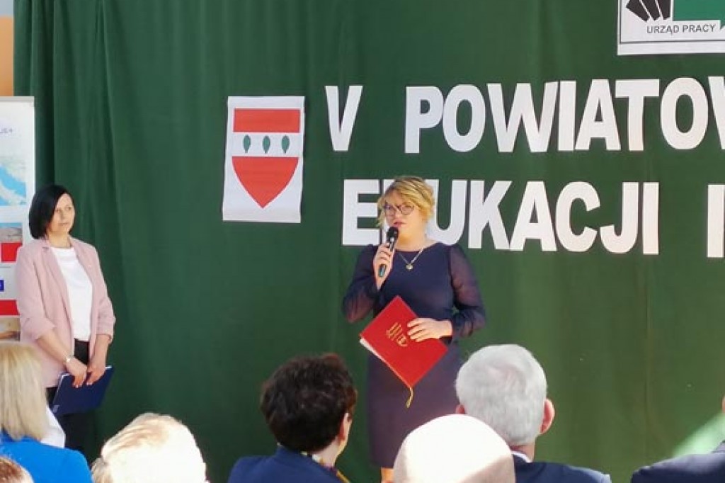 V Powiatowe Targi Edukacji i Pracy