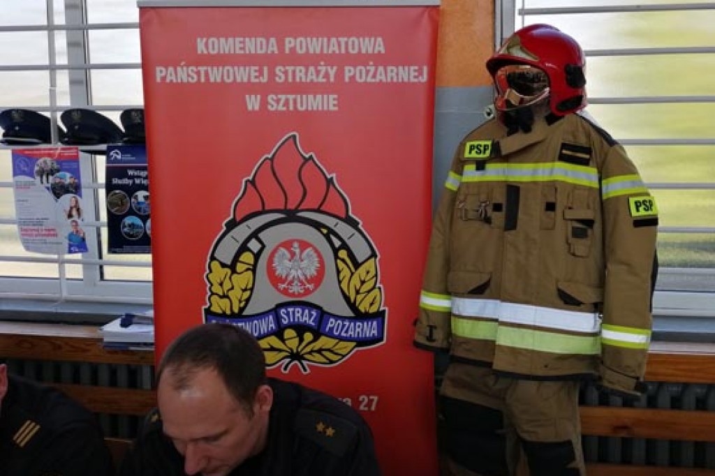 V Powiatowe Targi Edukacji i Pracy
