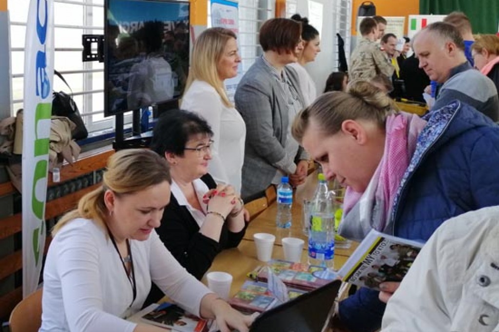 V Powiatowe Targi Edukacji i Pracy