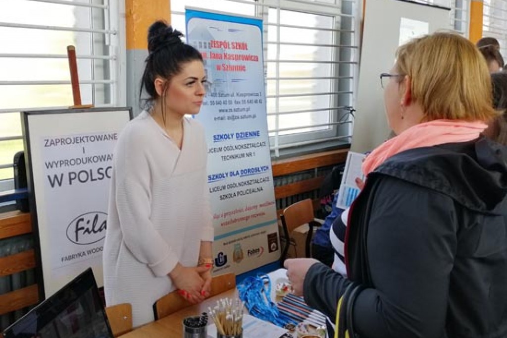 V Powiatowe Targi Edukacji i Pracy