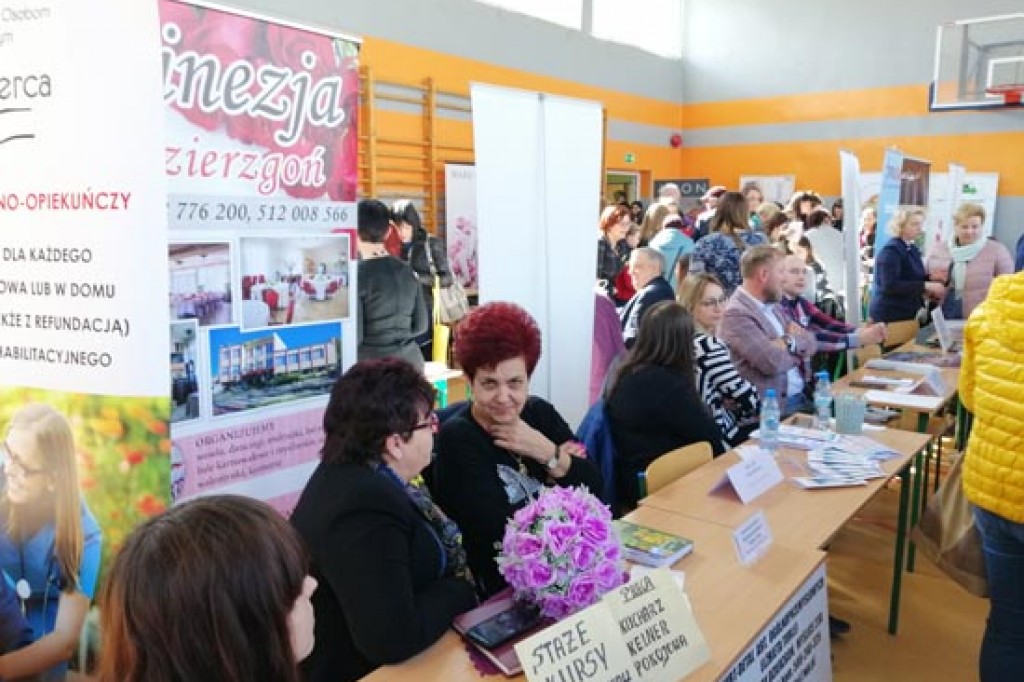 V Powiatowe Targi Edukacji i Pracy