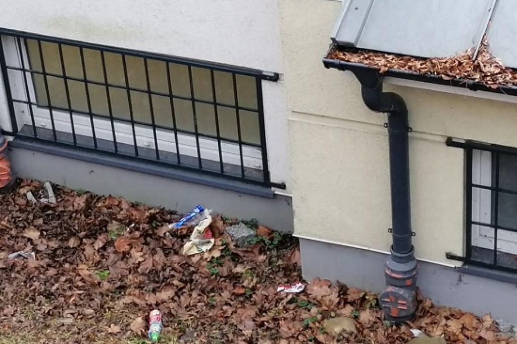 Co się dzieje z ?nową? halą targową?