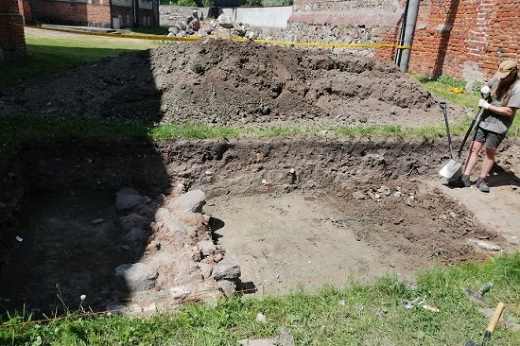 ?Piątek z archeologią?!