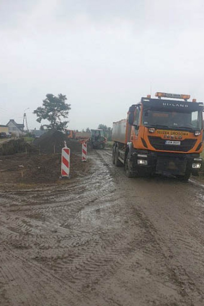 Trwa długo oczekiwany remont drogi
