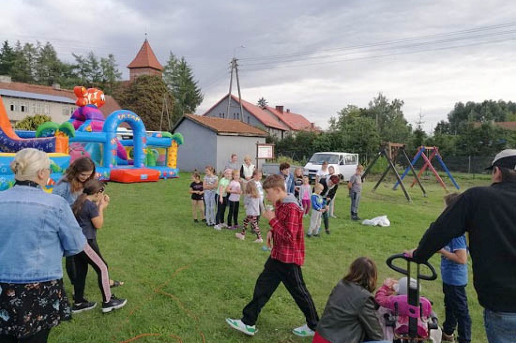 Festyn i otwarcie drogi