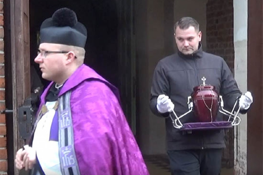 Ostatnie pożegnanie cichej bohaterki