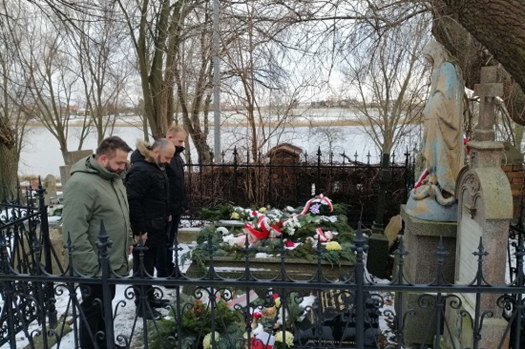W hołdzie uczestnikom Powstania Styczniowego