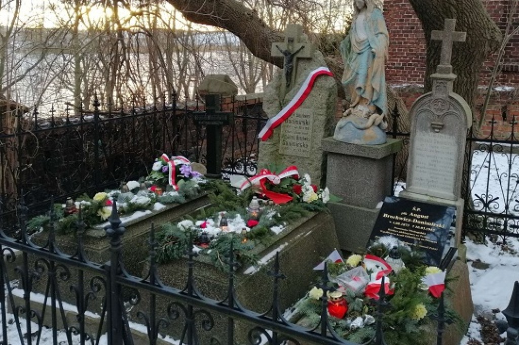 W hołdzie uczestnikom Powstania Styczniowego