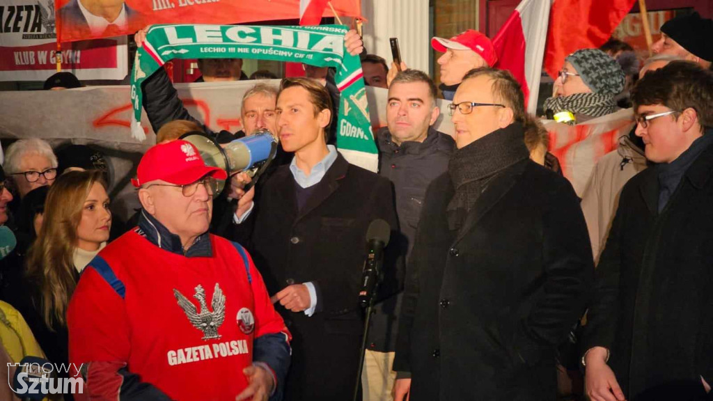 Protest przeciw bezprawnym działaniom rządu KO