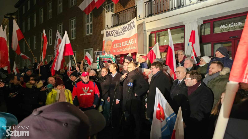 Protest przeciw bezprawnym działaniom rządu KO