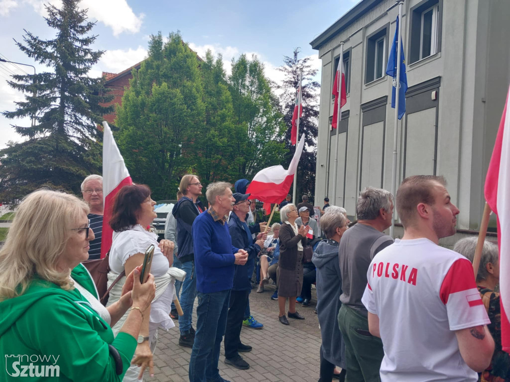 Pikieta przed Starostwem w Sztumie