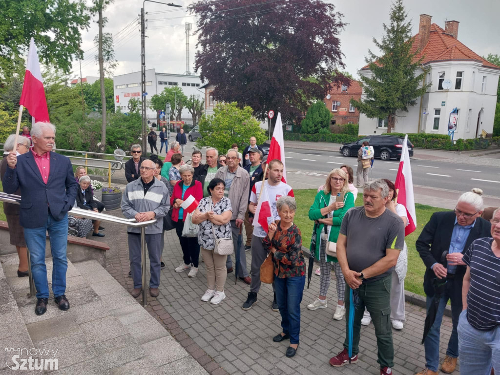 Pikieta przed Starostwem w Sztumie