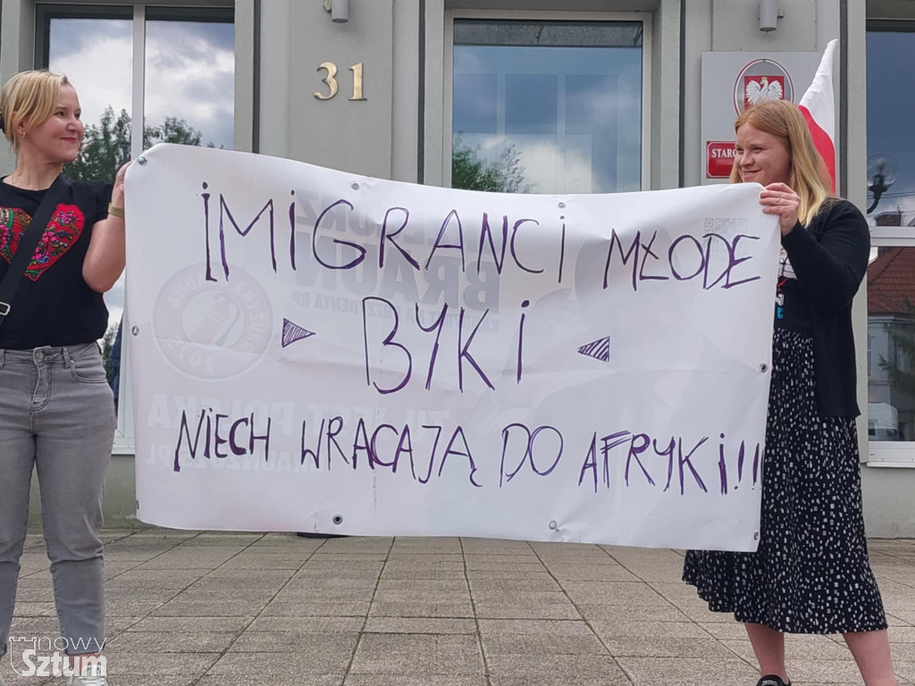 Pikieta przed Starostwem w Sztumie