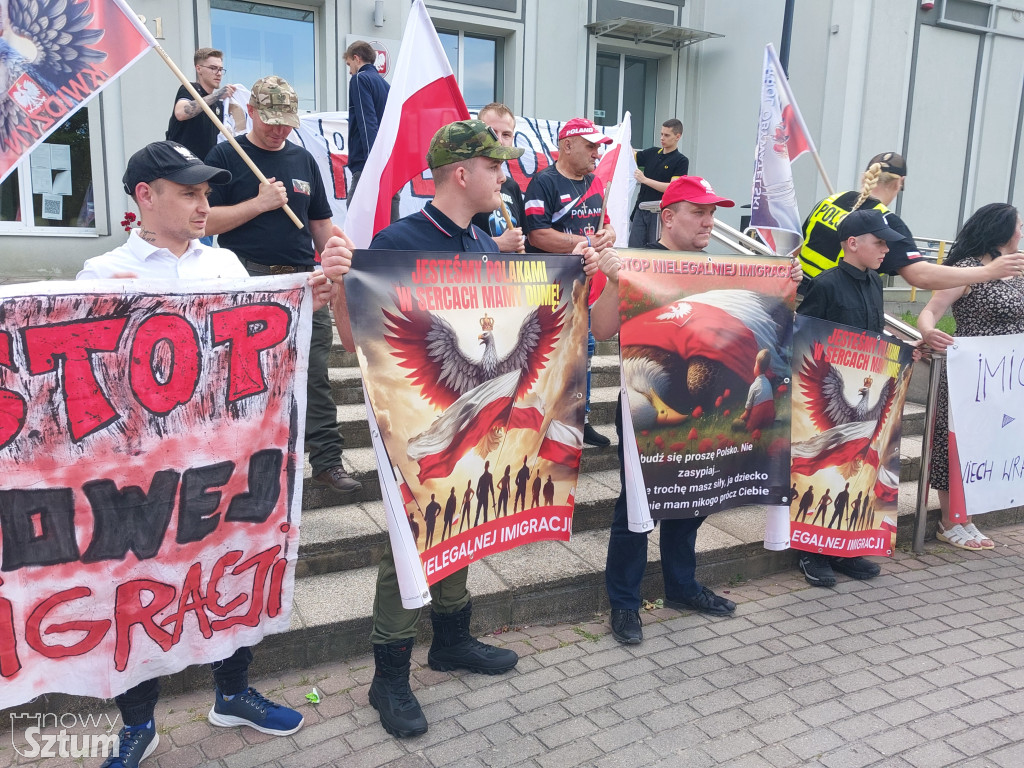 Sztum: Protest przeciwko utworzeniu Centrum Wsparcia Imigrantów