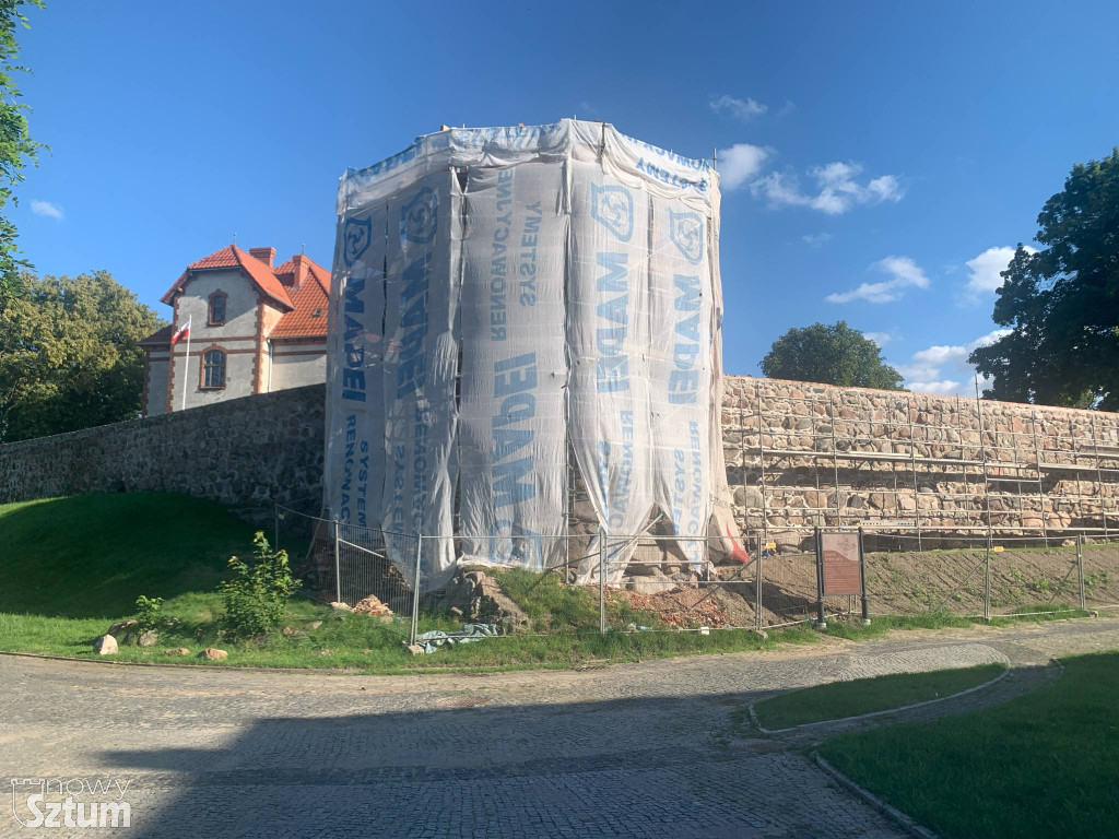 Sztum. Wieża zamkowa nabiera nowego wyglądu