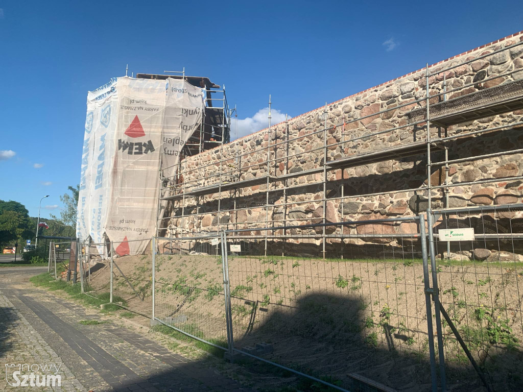 Sztum. Wieża zamkowa nabiera nowego wyglądu