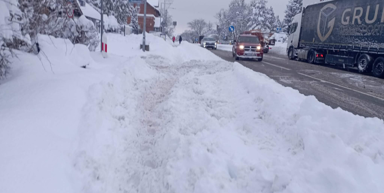 Sztum. Chodniki niebezpieczne dla pieszych. Mieszkańcy są rozżaleni
