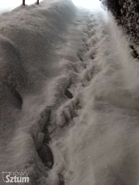 Sztum. Chodniki niebezpieczne dla pieszych. Mieszkańcy są rozżaleni