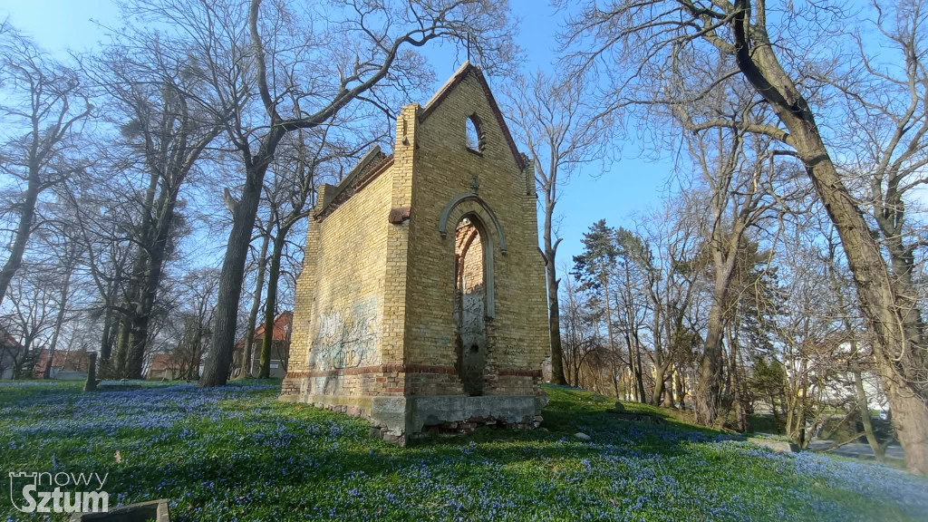 zabytkowej Kaplicy Cmentarnej von Philipsen.