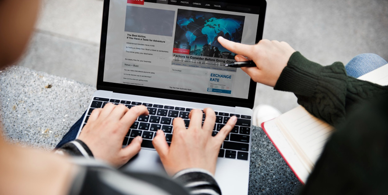 Chatbot czy voicebot? Które rozwiązanie jest lepsze dla Twojego sklepu internetowe