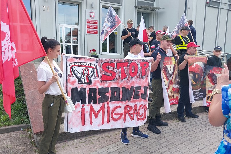 Sztum: Protest przeciwko utworzeniu Centrum Wsparcia Imigrantów