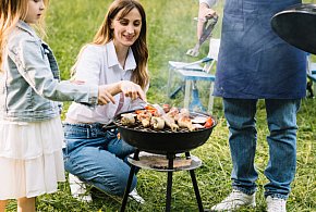 Czy 2 maja to dzień wolny od pracy? Jak działają sklepy i urzędy?-11200