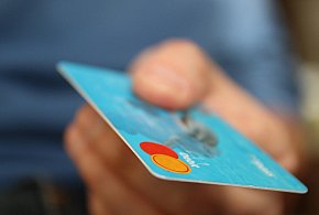 Unia szykuje nowy system płatności. Karty nie będą już takie same-11302