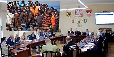 Sztum. Informacje komendantów Policji i SG w sprawie bezpieczeństwa. Spokój dziś, -11555