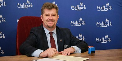 Burmistrz Malborka kolejny raz bez wotum zaufania-11882