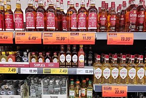 Alarmująca dane. Więcej niż 80% młodych Polaków korzysta z alkoholu-12005