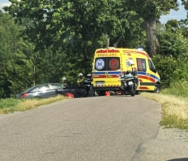 Wypadek na trasie Cieszymowo – Matule. Interweniował śmigłowiec LPR-12010