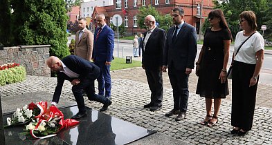 Sztum pamięta o Powstańcach Warszawy – hołd w godzinę "W"-12306
