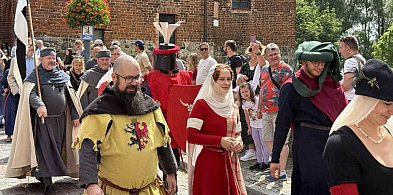 Sztum. Rozpoczął się XVI Festiwal Rycerski im. Albrechta Habsburga-12313