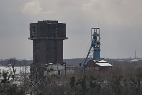 Pięcioletnie urlopy i nawet 170 tys. zł odprawy. Zmiany dla dużej grupy-12719