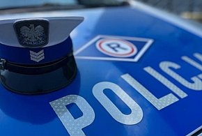 NIE MIAŁ PRAWA JAZDY I WSIADŁ ZA KIEROWNICĘ-13014